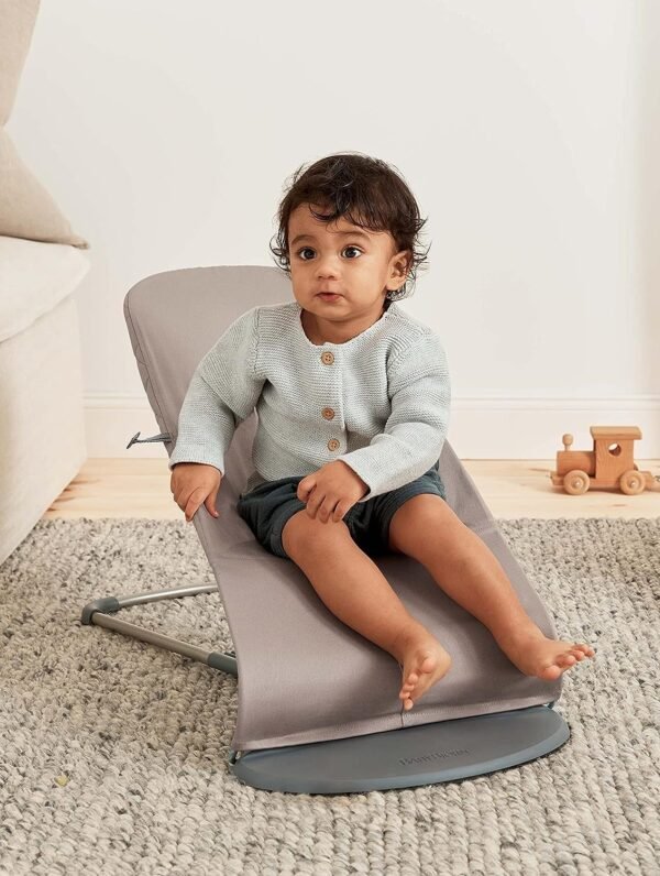 BabyBjörn Bouncer Bliss - Sand Gray | Ergonomic 2-in-1 Baby & Toddler Chair